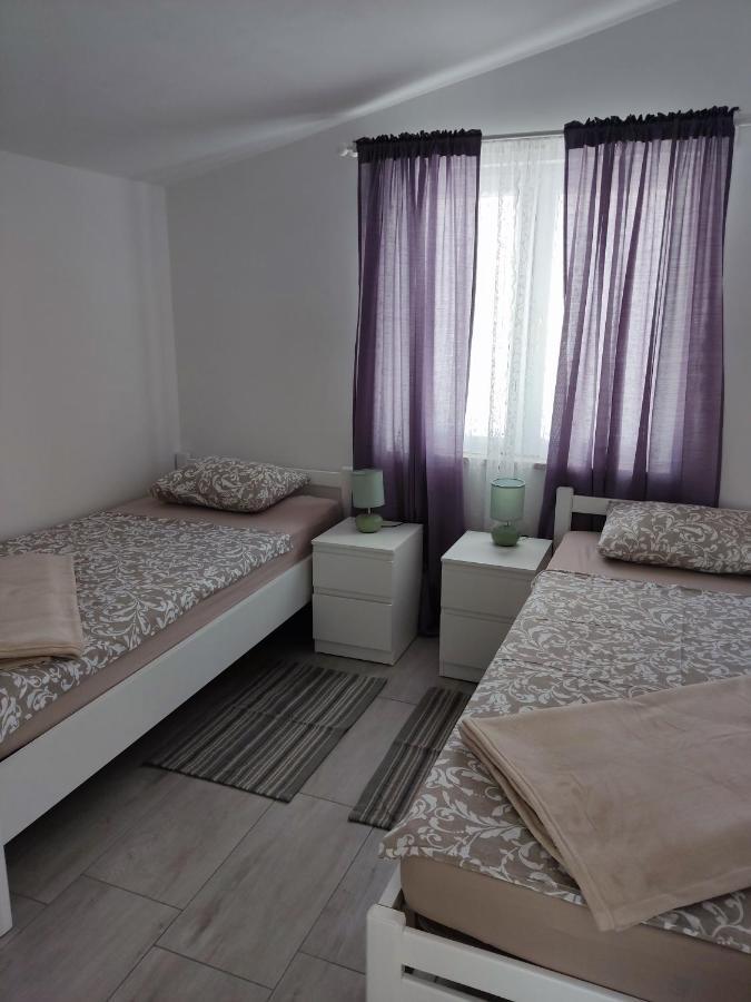 Apartmani Ima Rovanjska Eksteriør billede